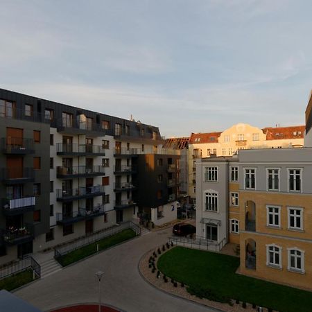 Apple Green Apartments Poznań Buitenkant foto